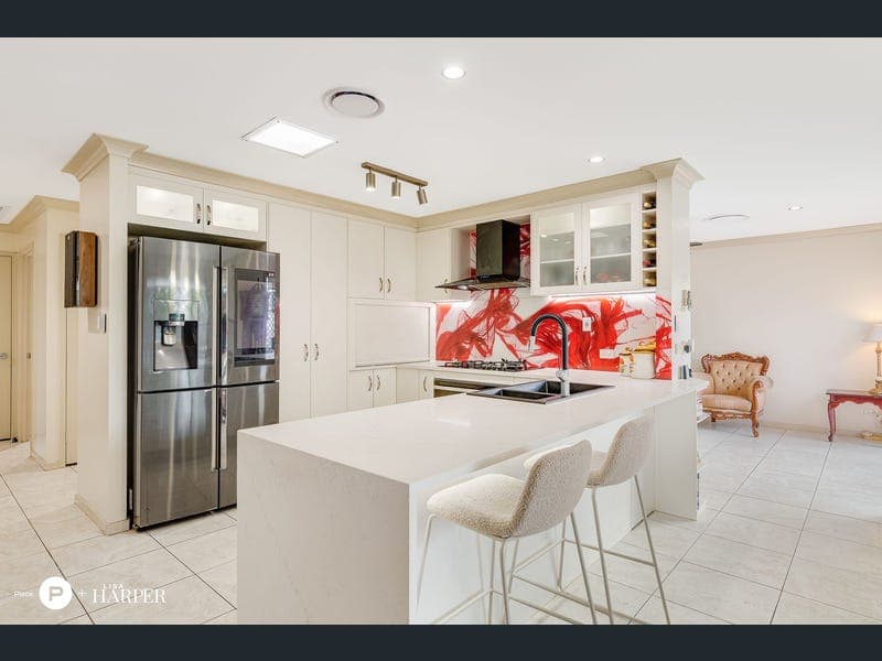 87 Williams Street, Wakerley — photo 1 of 5