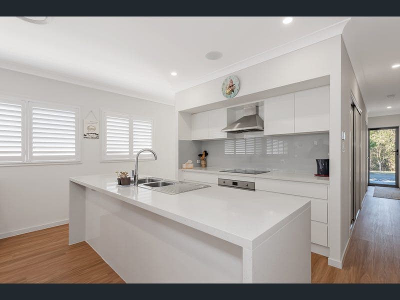 40 Dales Way, Coomera — photo 1 of 5
