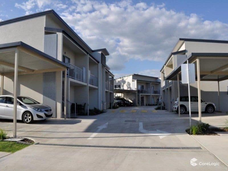 19/10 Prince Place, Middlemount — photo 1 of 5