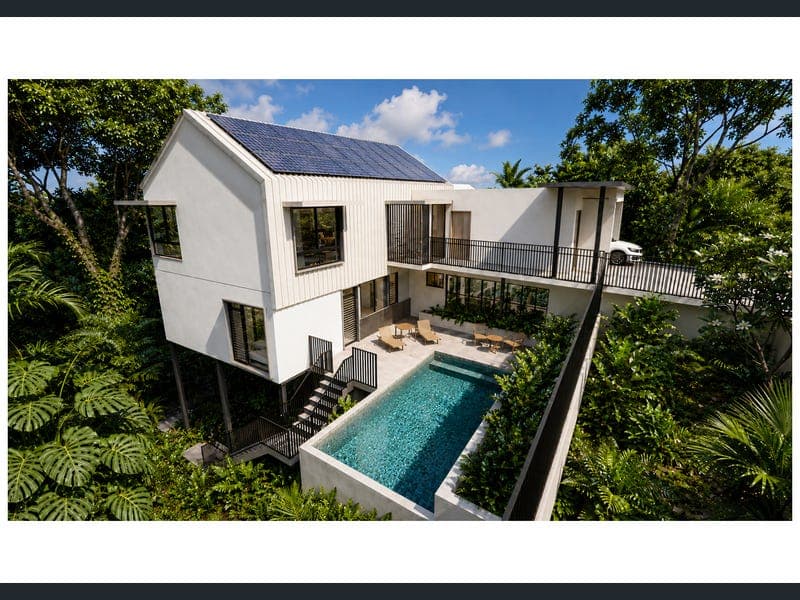 9B Ray Street, Yorkeys Knob — photo 1 of 5