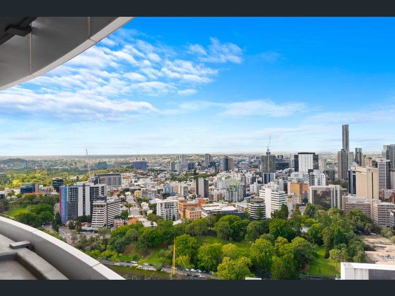3907/43 Herschel Street, Brisbane City — photo 1 of 5