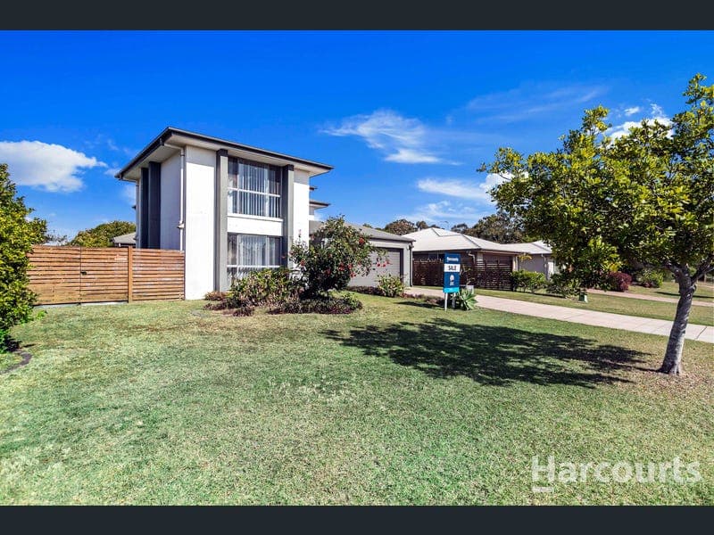 7 Captain Cook Street, Urraween — photo 1 of 5