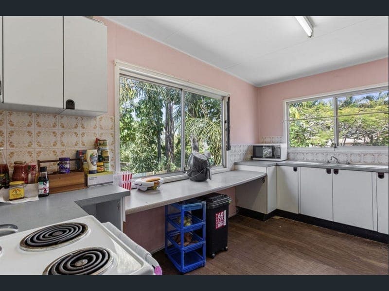 56 Camelia Avenue, Logan Central — photo 1 of 5