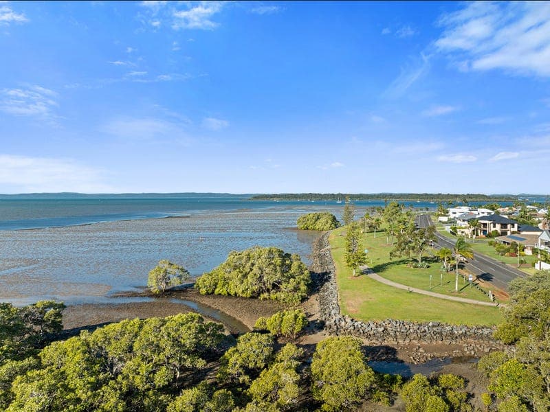 233 Point O'Halloran Road, Victoria Point — photo 1 of 5