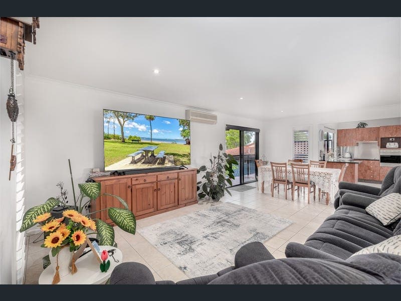 63 Boronia Drive, Poona — photo 1 of 5
