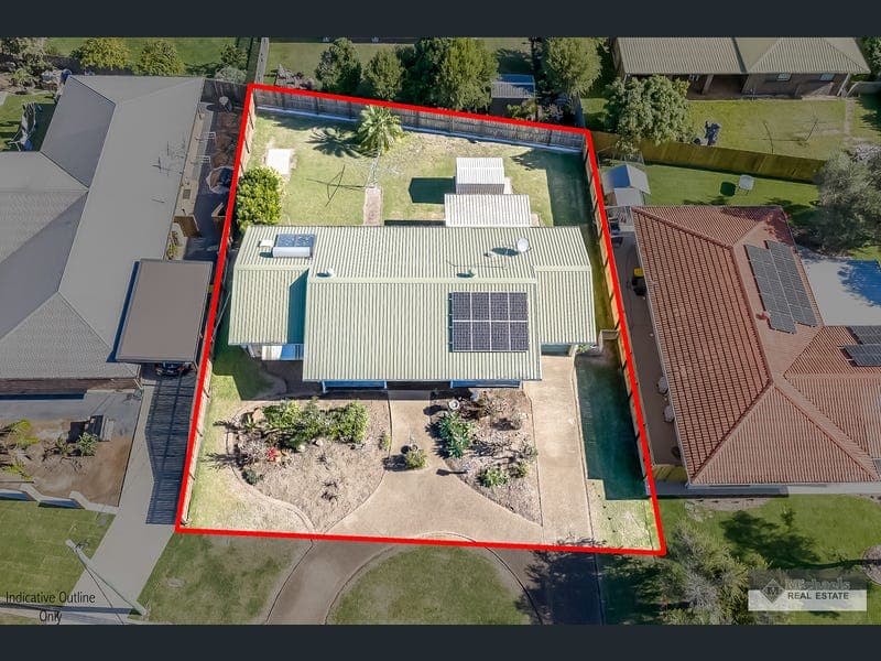 25 Grimwood Street, Bargara — photo 1 of 5