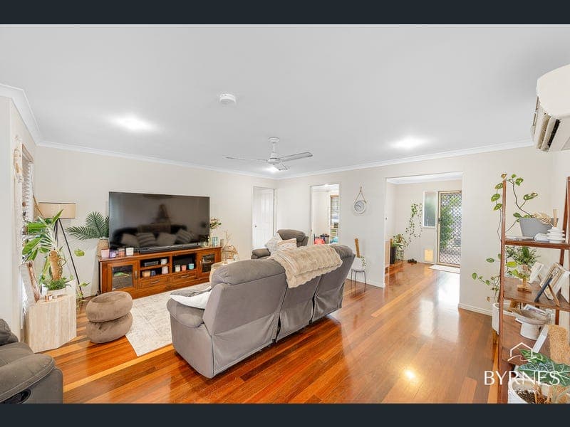 25 Coolibah Street, Kin Kora — photo 1 of 5