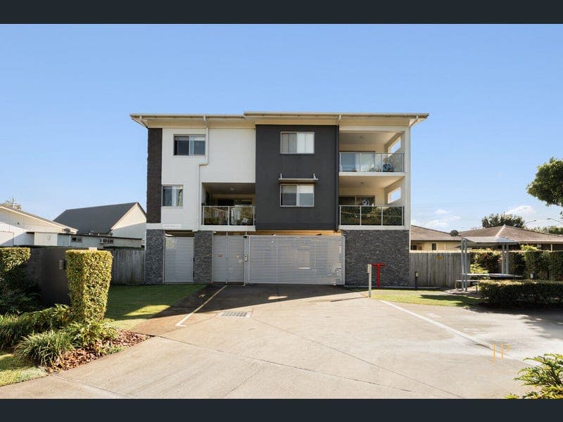 2/159-161 Birkdale Road — photo 1 of 5