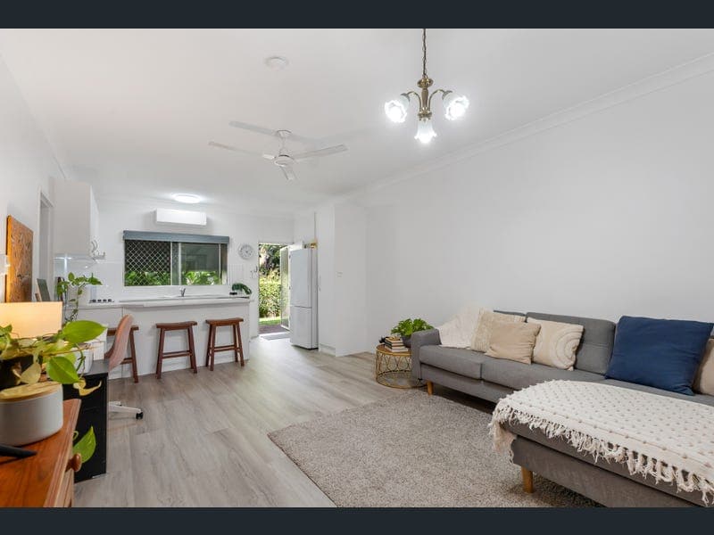 12/12 Mayers Street, Manunda — photo 1 of 5