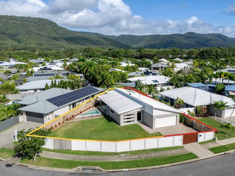 36 Milman Drive, Port Douglas — photo 1 of 5
