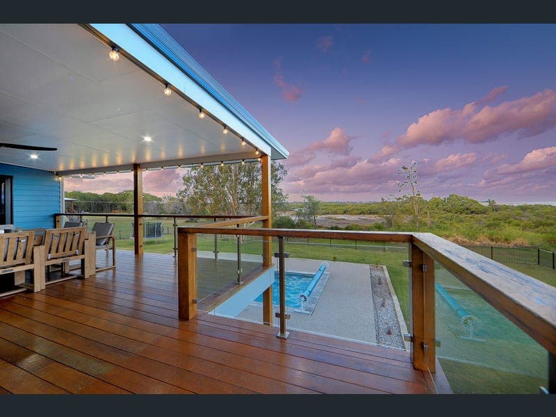 3 Mitchell Street, Elliott Heads — photo 1 of 5