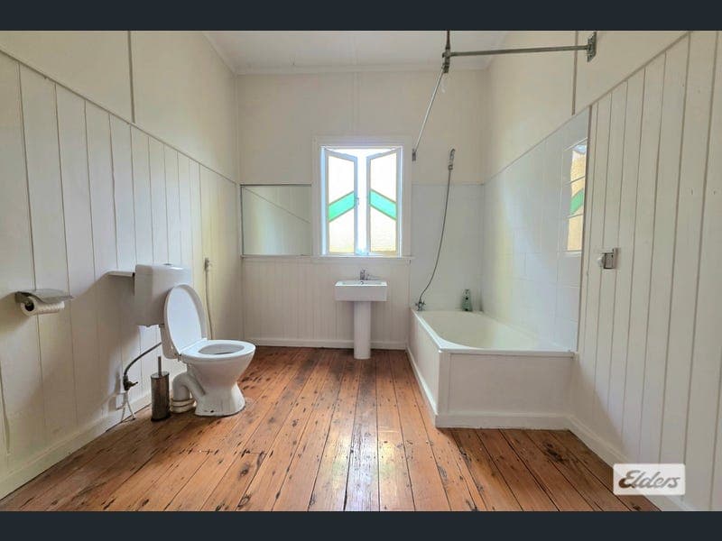 2 Lawton Street, Wandoan — photo 1 of 5
