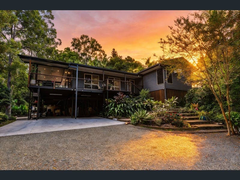 164 Dugandan Street, Nerang — photo 1 of 5