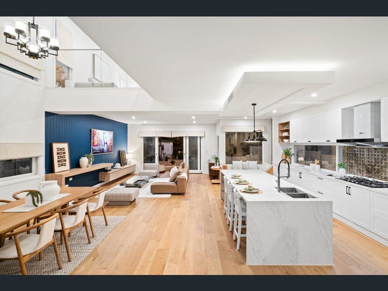 37 Gloucester Street, Highgate Hill — photo 1 of 5