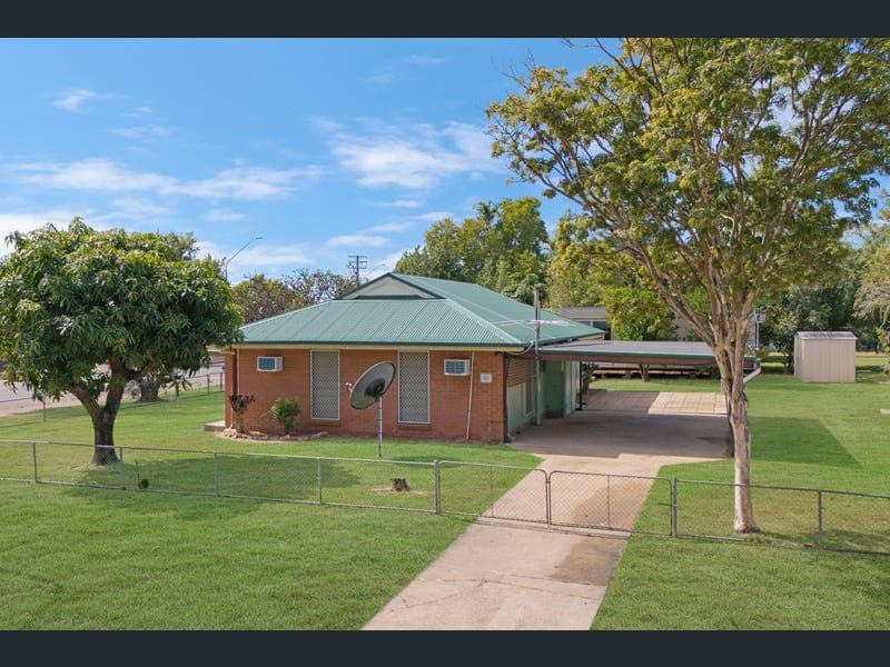 170 Mill Drive, Kirwan — photo 1 of 5