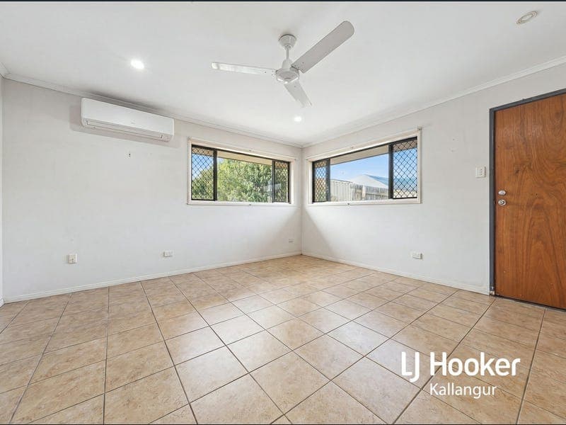 21 Mark Street, Kallangur — photo 1 of 5