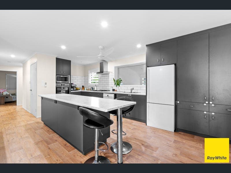 5 Blantyre Close, Manunda — photo 1 of 5