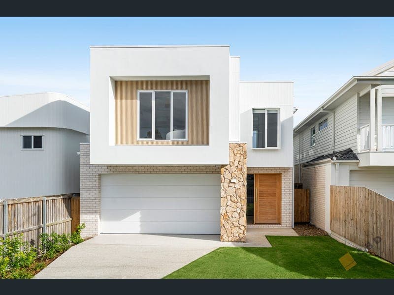 83 Mons Road, Carina Heights — photo 1 of 5