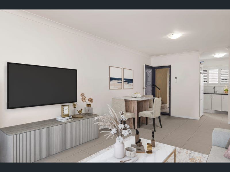 1/84 Moreton Street, New Farm — photo 1 of 5