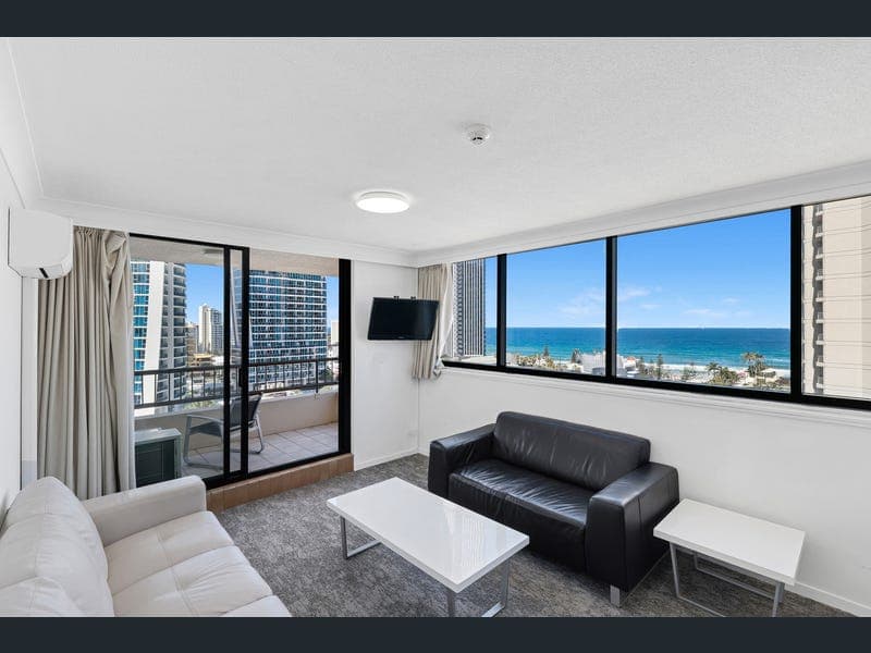 3142 Surfers Paradise Boulevard — photo 1 of 5