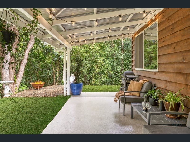 309 Witta Road — photo 1 of 5