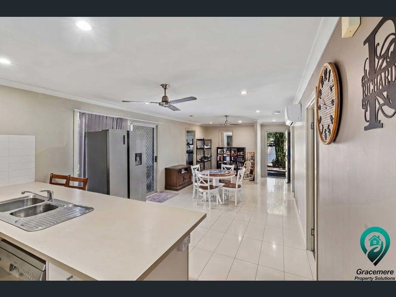 61 John Oxley Drive, Gracemere — photo 1 of 5