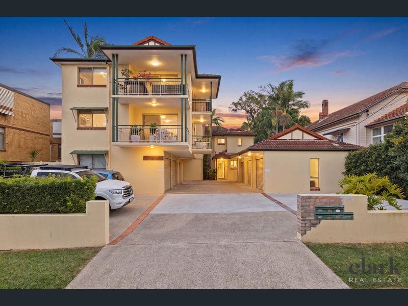 4/16 Bonney Avenue, Clayfield — photo 1 of 5