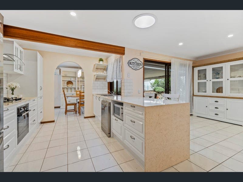 54 Alexandra Circuit, Alexandra Hills — photo 1 of 5