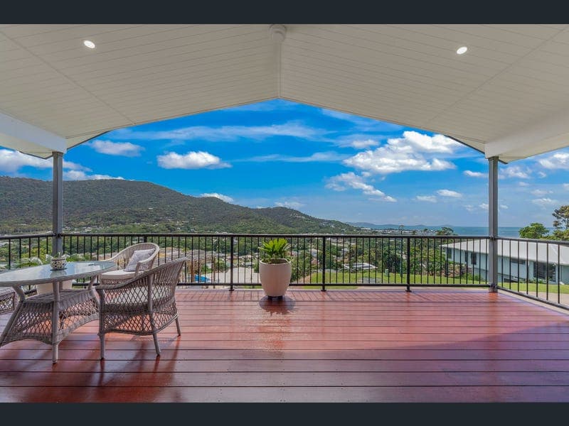 9 Curlew Court, Jubilee Pocket — photo 1 of 5