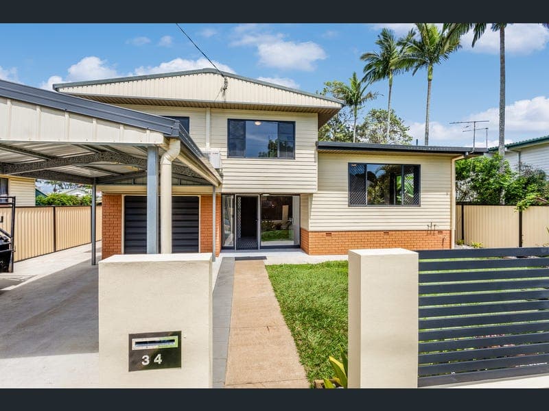 34 Ralph Street, Clontarf — photo 1 of 5