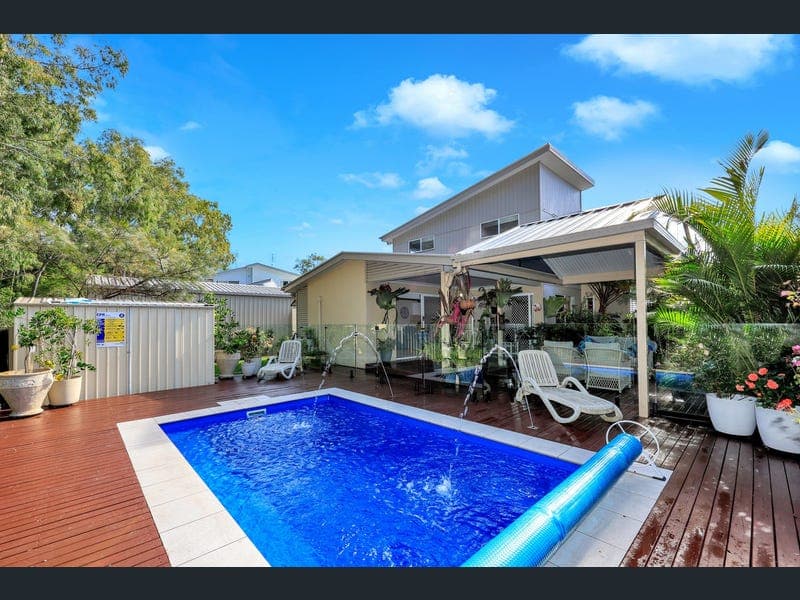 3 Brackish Court, Toogoom — photo 1 of 5