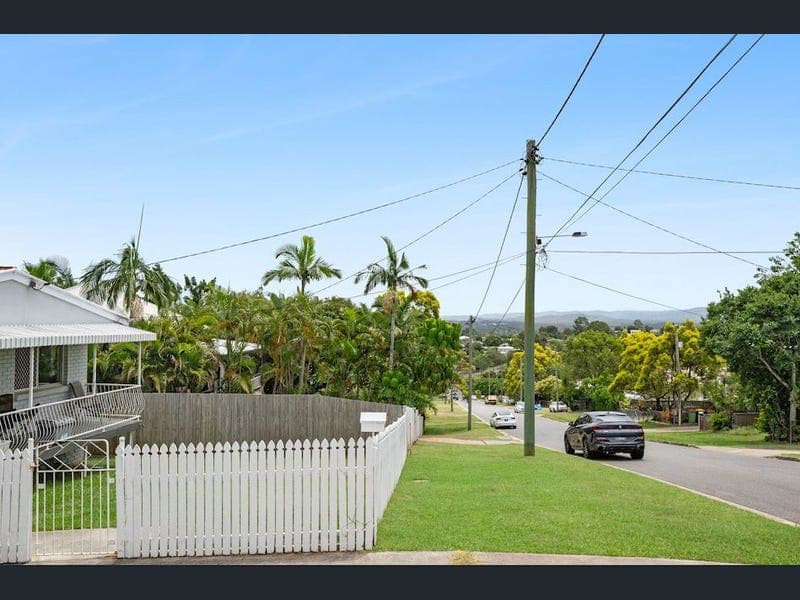 25 Harold Street, Bundamba — photo 1 of 5