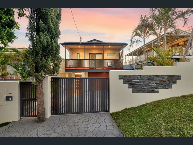 34 Eyre Street, Mount Gravatt East — photo 1 of 5