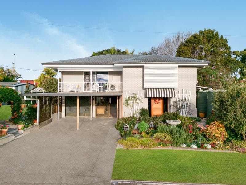 1 Laura Court, Beaudesert — photo 1 of 5