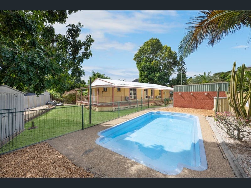 7 Karangi Street, Rasmussen — photo 1 of 5