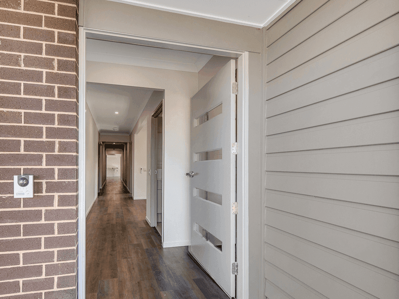 25A Buckland Street, Harristown — photo 1 of 5