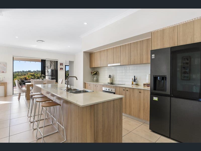 5 Pembroke Street, Maudsland — photo 1 of 5