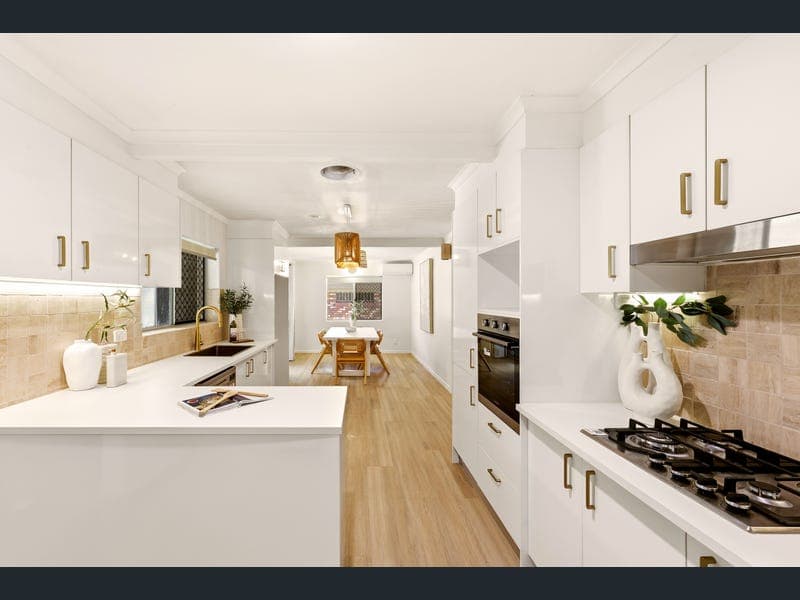 13 Dale Street, Clontarf — photo 1 of 5