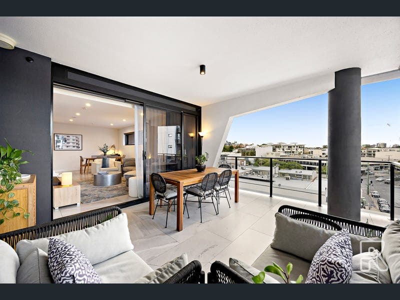 509/71 Doggett Street, Newstead — photo 1 of 5