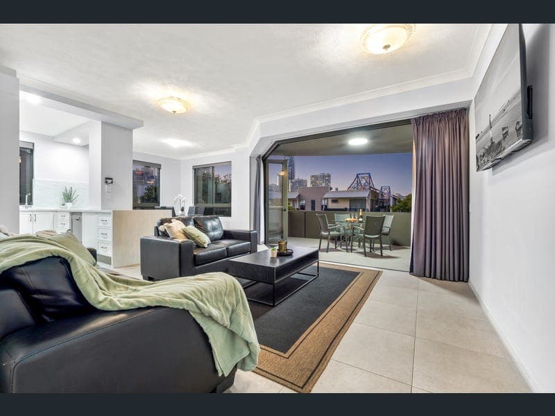 5028/55 Baildon Street, Kangaroo Point — photo 1 of 5