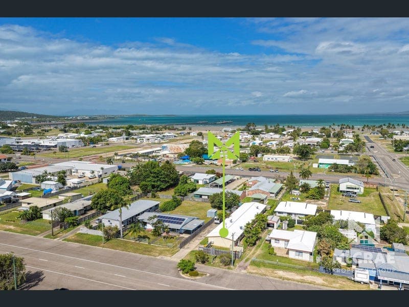 1/89 Powell Street, Bowen — photo 1 of 5