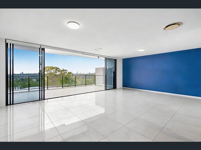 32/34 John Francis Drive, Carrara — photo 1 of 5