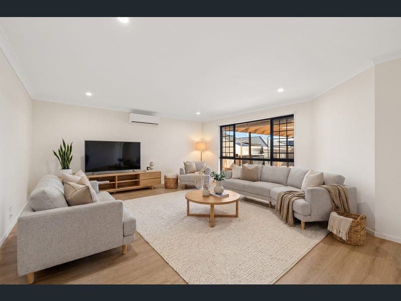 2 Park Lane, Ormiston — photo 1 of 5