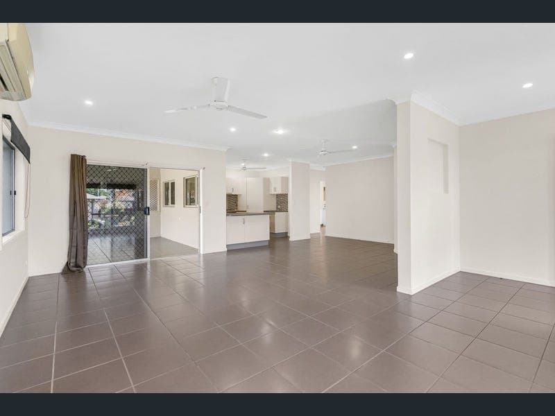 17 Hetherton Street, Smithfield — photo 1 of 5