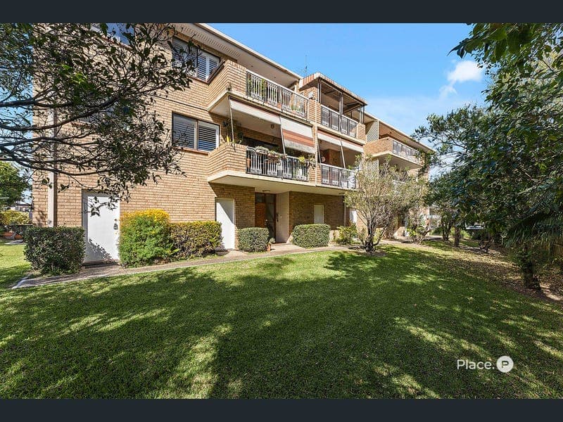 6/10 Mansfield Street, Coorparoo — photo 1 of 5