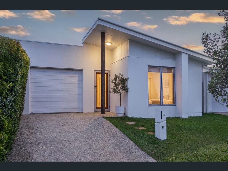 3 Cobia Court, Mountain Creek — photo 1 of 5