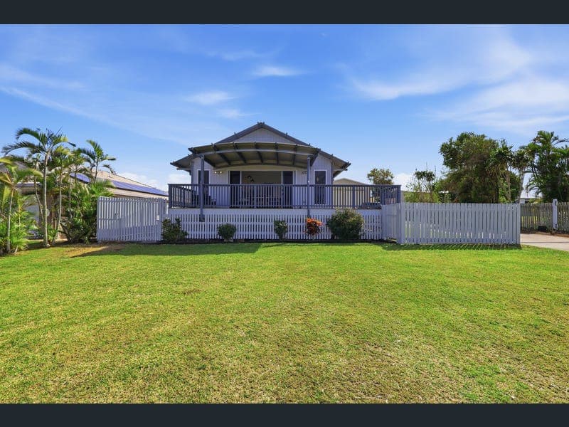 128 Rasmussen Avenue, Hay Point — photo 1 of 5