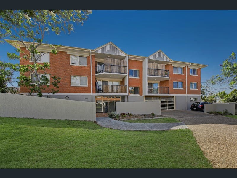 5/5 Clarkson Street, Clayfield — photo 1 of 5