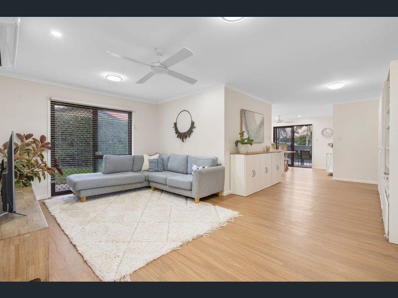 1 Grimes Court, Springwood — photo 1 of 5
