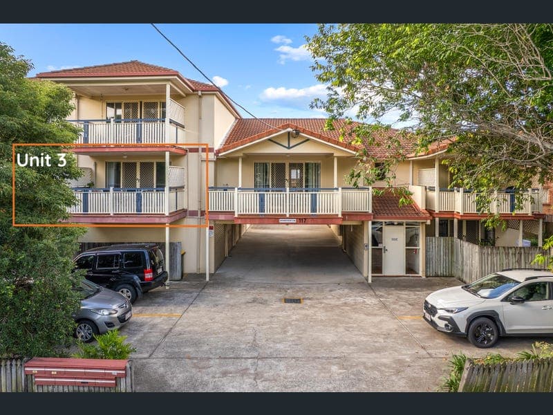 3/117 Meemar Street, Chermside — photo 1 of 5